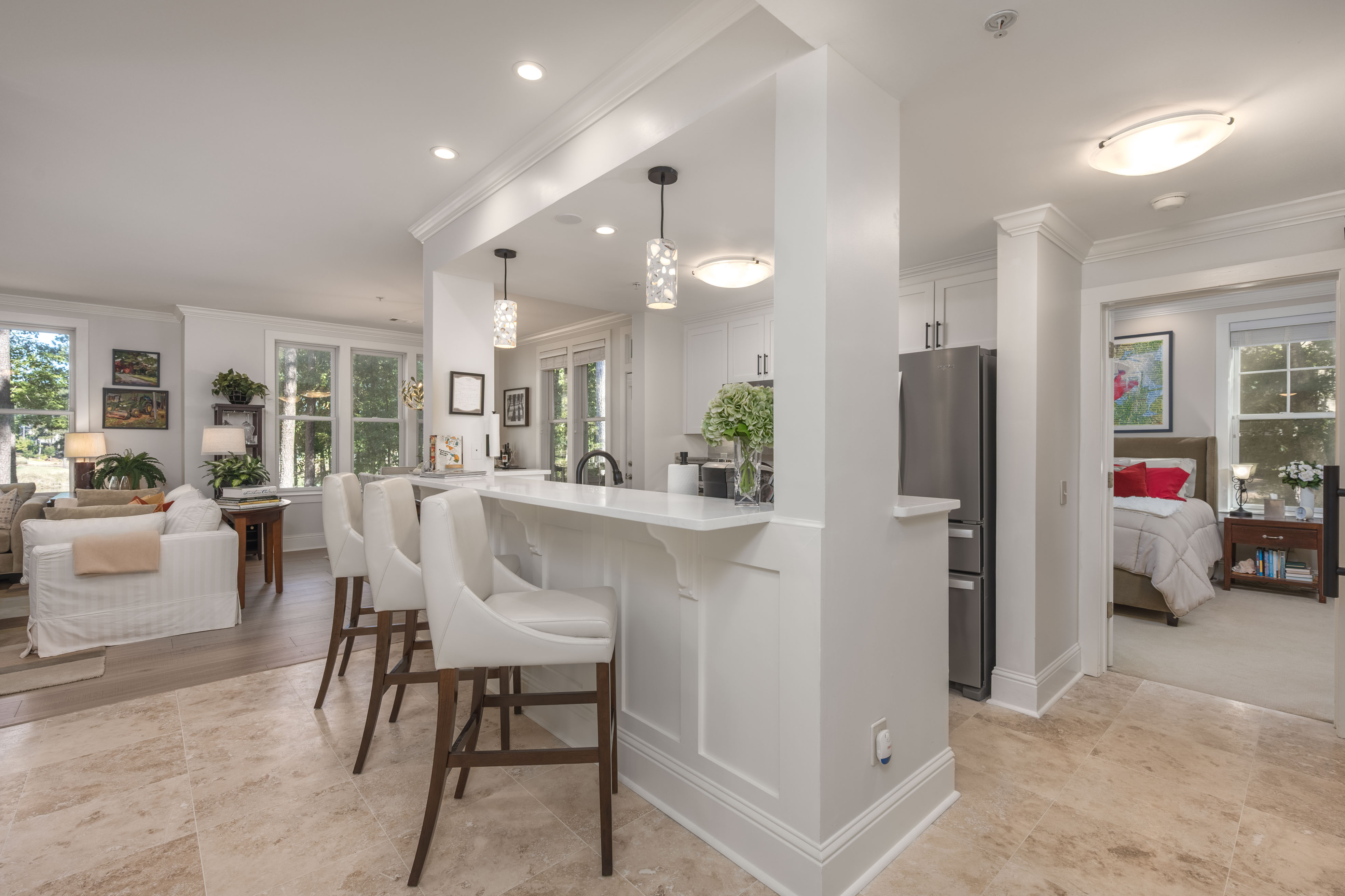 1070D Tailwater image 12